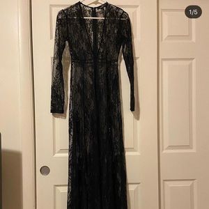 Forever 21 floor length lace dress